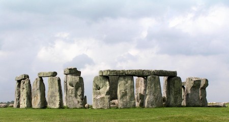 Graybit Around the Wrold RTW -Stonehenge