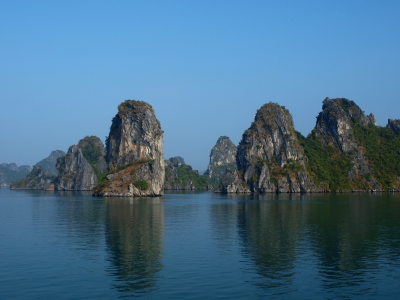 Graybit - RTW Travel Vietnam Halong Bay vitasamb2001