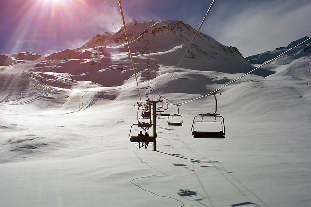 Graybit www.graybit.com - World travel blog family holiday vacation website - EspaceKilly Amazing Ski Slopes in the Alps